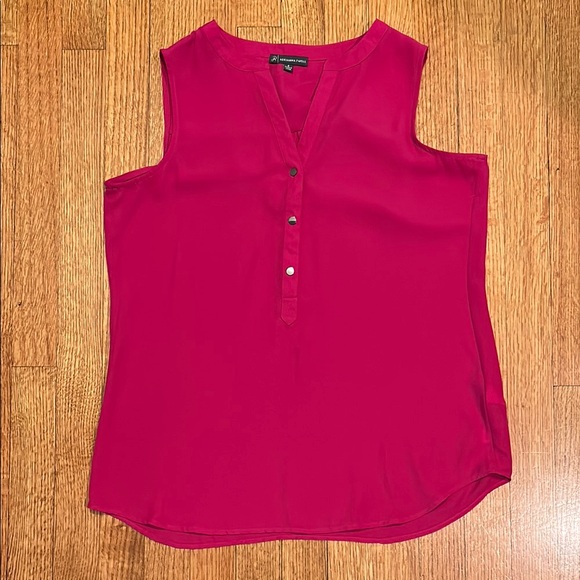 Adrianna Papell Tops - Adrianna Papell Fuchsia Sleeveless Top Size Small